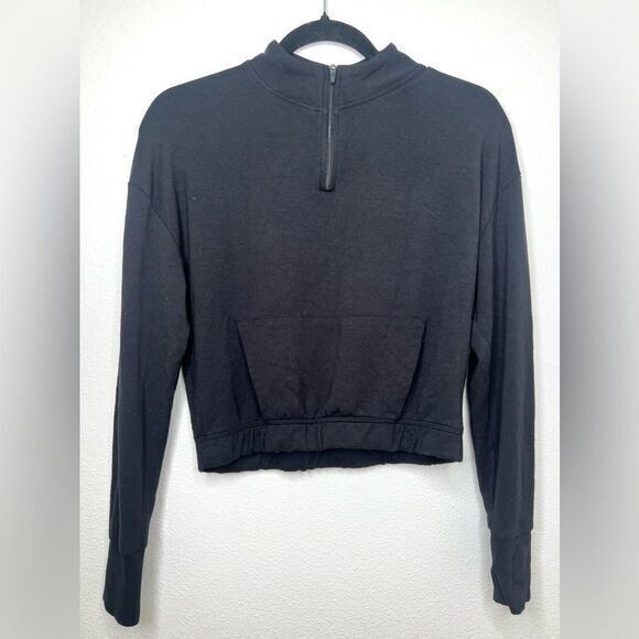 Gymshark Tops - Gymshark Half Zip Sweatshirt Pippa Training Pullover 1/4 Zip Crop in black
